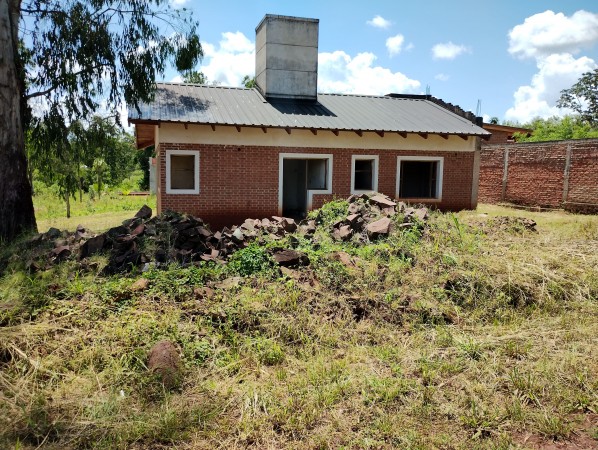 ❕Hermosa casa a terminar a pasos del Lago Ziegler