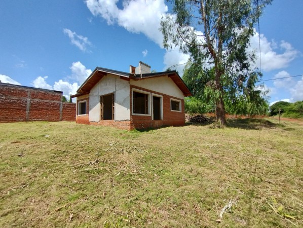 ❕Hermosa casa a terminar a pasos del Lago Ziegler