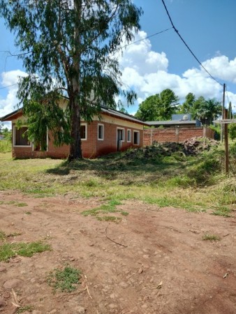 ❕Hermosa casa a terminar a pasos del Lago Ziegler
